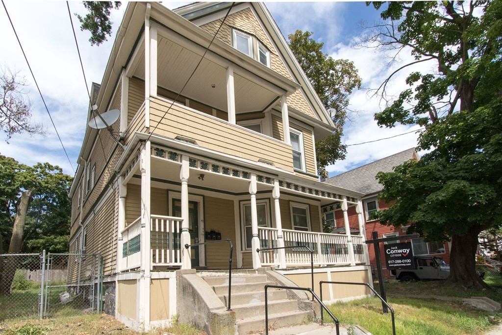 43 Nightingale St, Dorchester, Boston, MA 02124