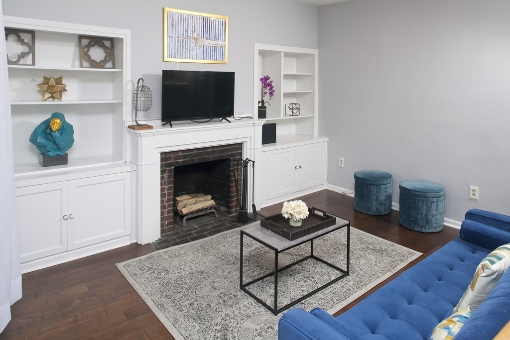 Beacon Hill Real Estate