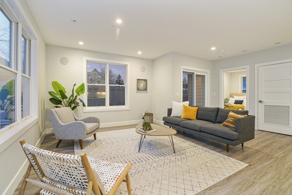 151 Hancock Street, #7, North Quincy, Quincy, MA 02171