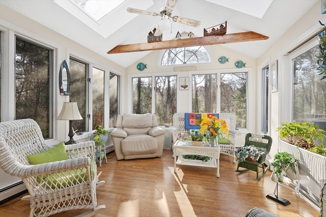 21 Pawtuxet Road Plymouth Ma Real Estate Listing 72596423
