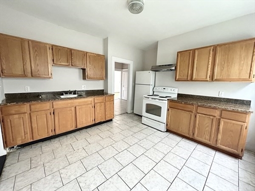 7 Hesston Terrace, Apt 1