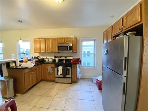 52 Delle Ave, Apt 3