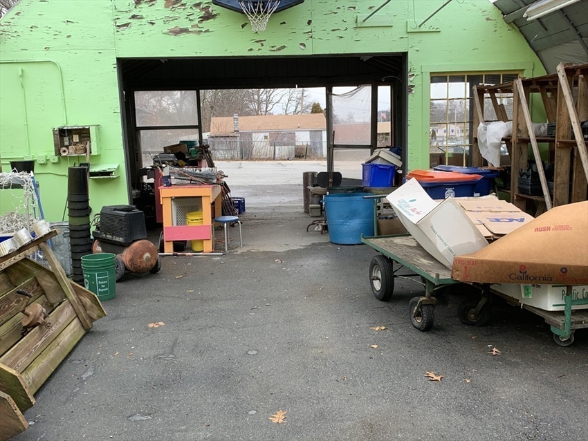 861b Ashley Blvd New Bedford Ma 02745