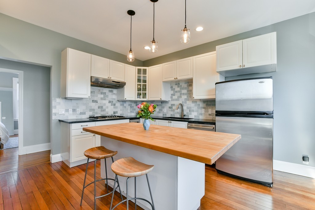 66 Boylston St., #2, Jamaica Plain, Boston, MA 02130