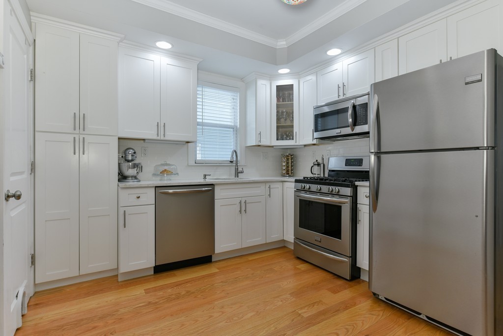 244 Hyde Park Ave, #1, Jamaica Plain, Boston, MA 02130