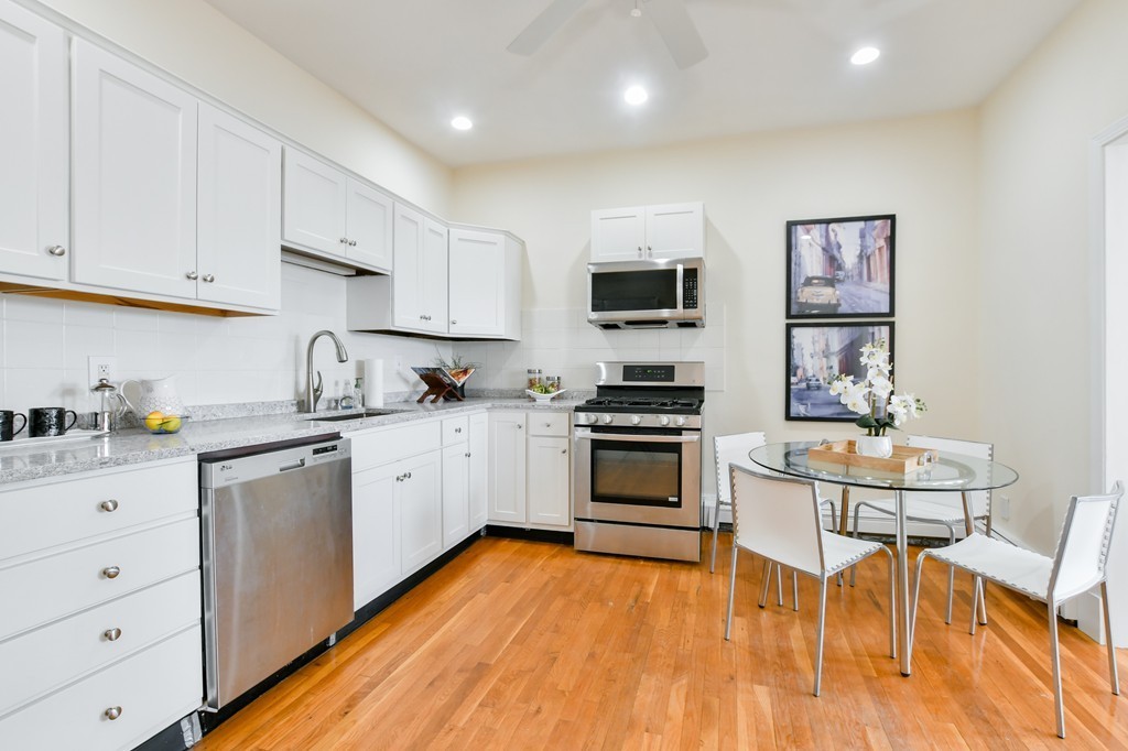 122 Day St, #3, Jamaica Plain, Boston, MA 02130