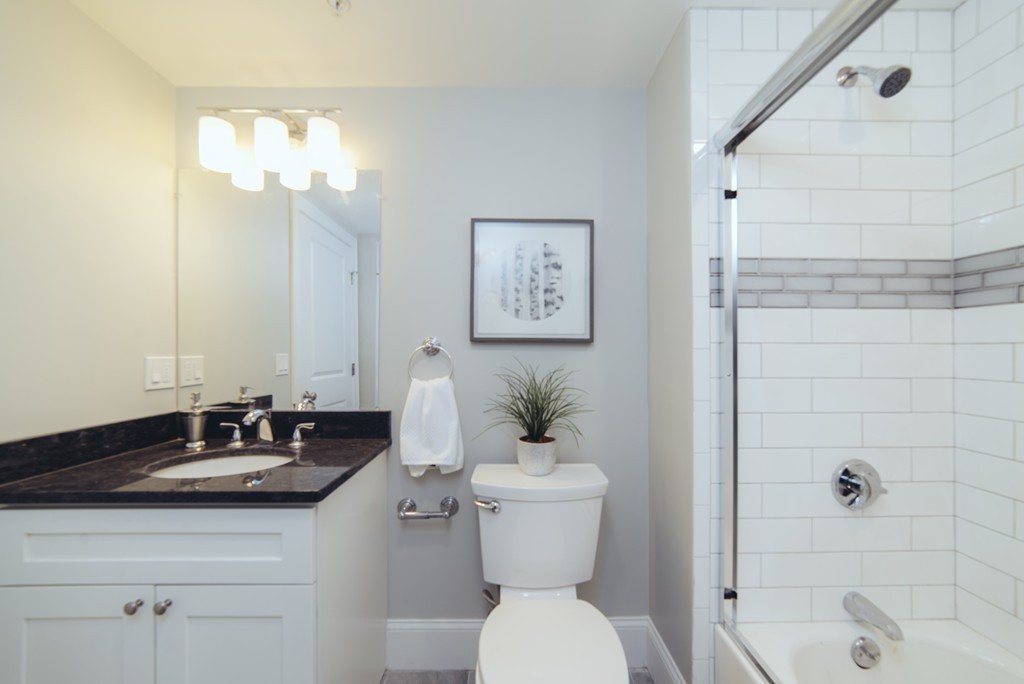 45 Spring St, West Roxbury