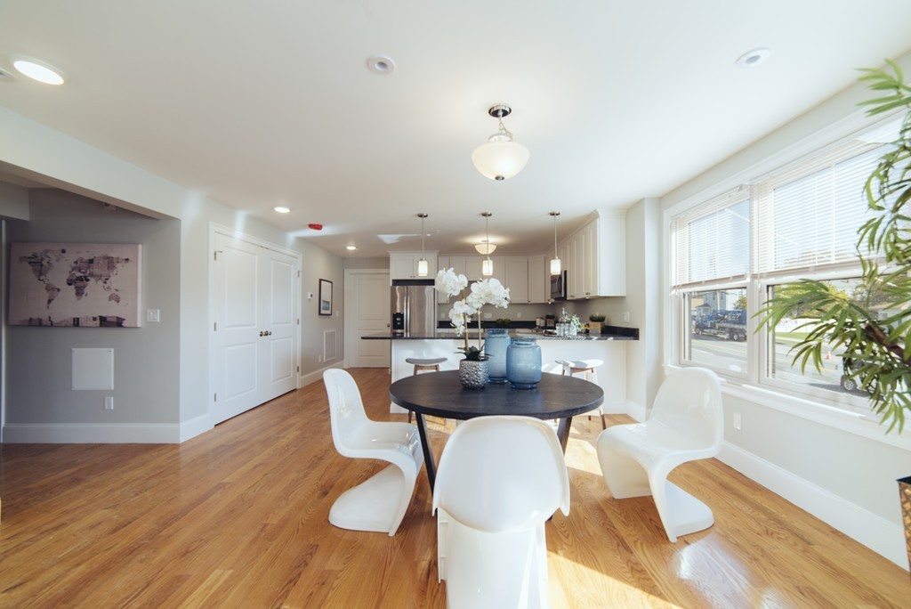 45 Spring St, West Roxbury