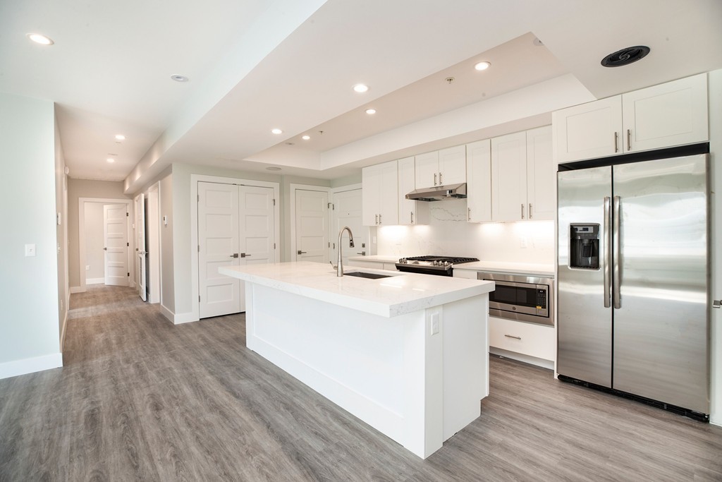 151 Hancock Street, #12, North Quincy, Quincy, MA 02171