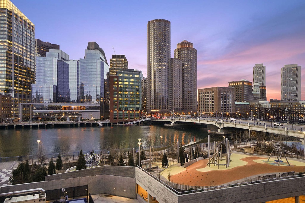 Sleeper St Luxury Boston Lofts for sale or ent