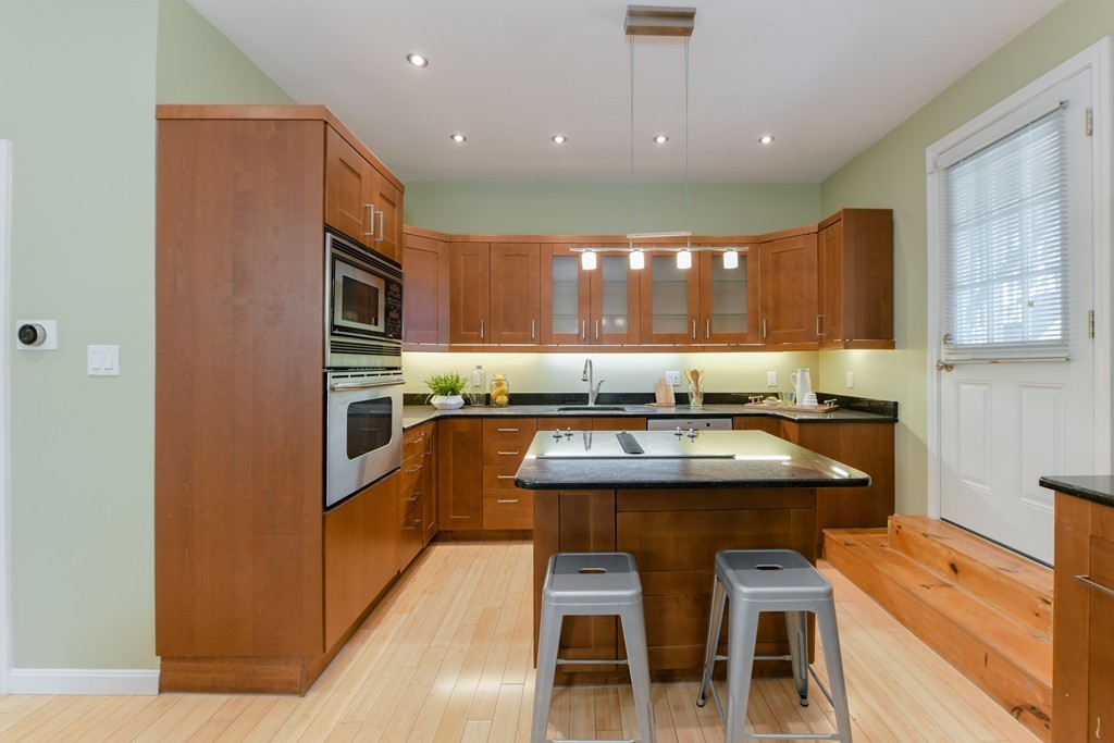 101 Sheridan St., #101, Jamaica Plain, Boston, MA 02130