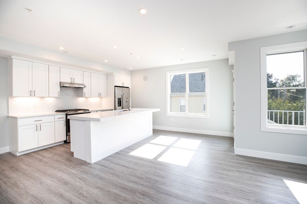 151 Hancock Street, #9, North Quincy, Quincy, MA 02171