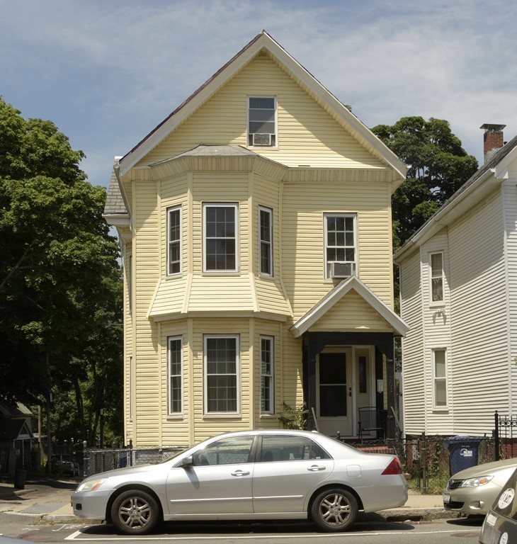 101 Walnut Ave, Roxbury's Fort Hill, Boston, MA 02119
