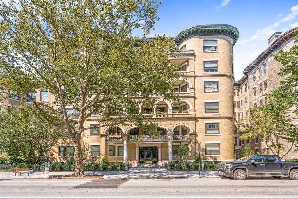 Brookline Homes for Sale in Brookline MA