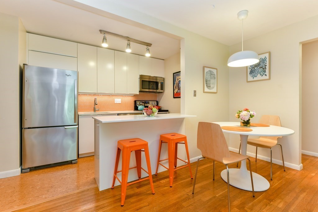 171 South St, #11B, Jamaica Plain, Boston, MA 02130