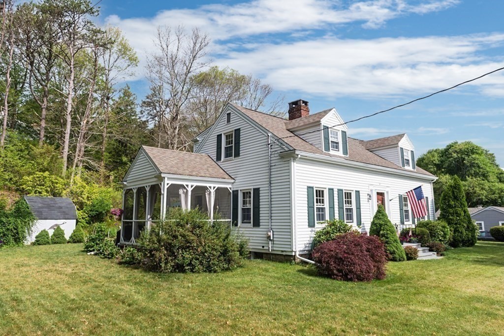 Beachfront Homes in Plymouth, MA Robert Paul Properties