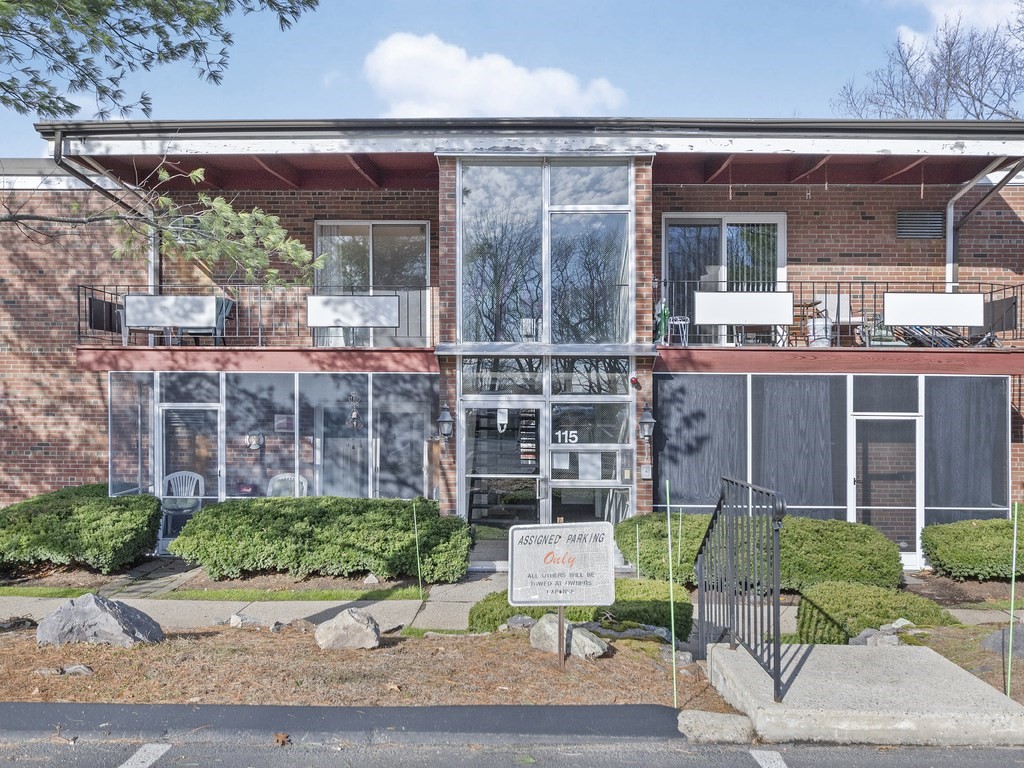 Jaclyn Schattgen Scituate Jack Conway