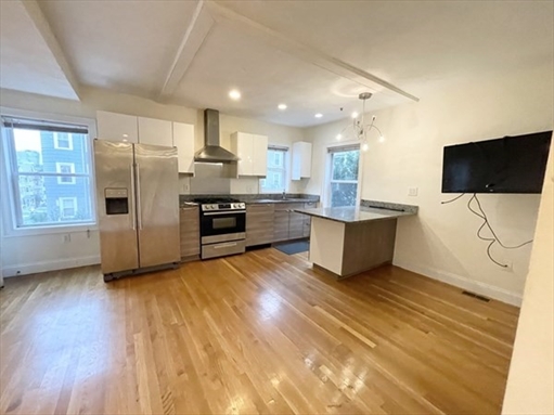 128 Hillside Street, Apt 1