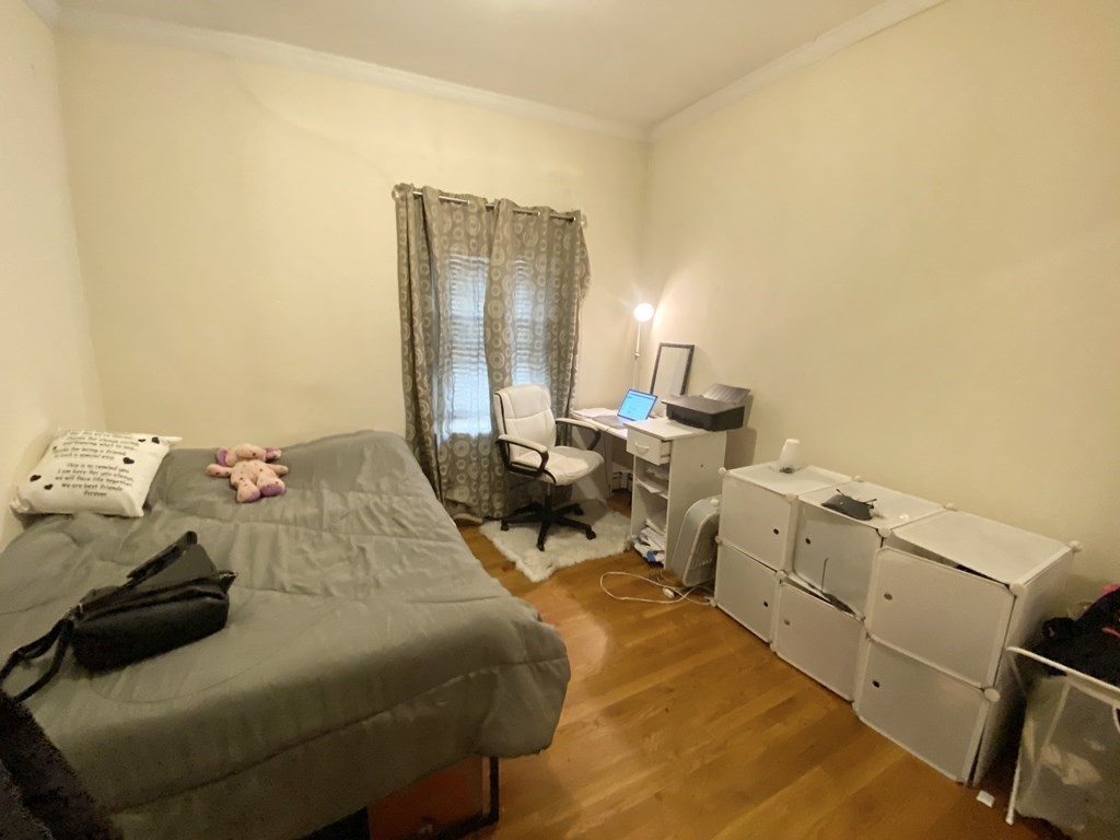 174 Bolton St, South Boston