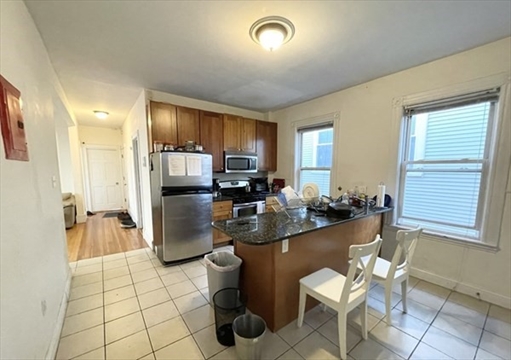 17 Sachem Street, Apt 3