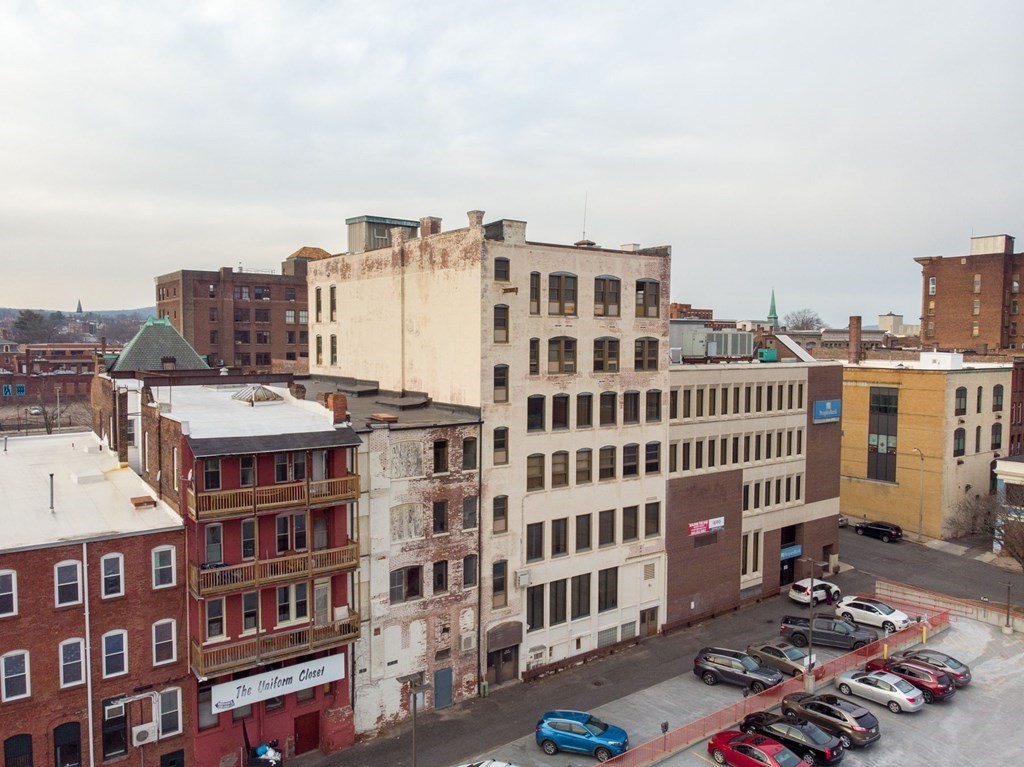 302 High St, Holyoke, MA 01040 - Image 3