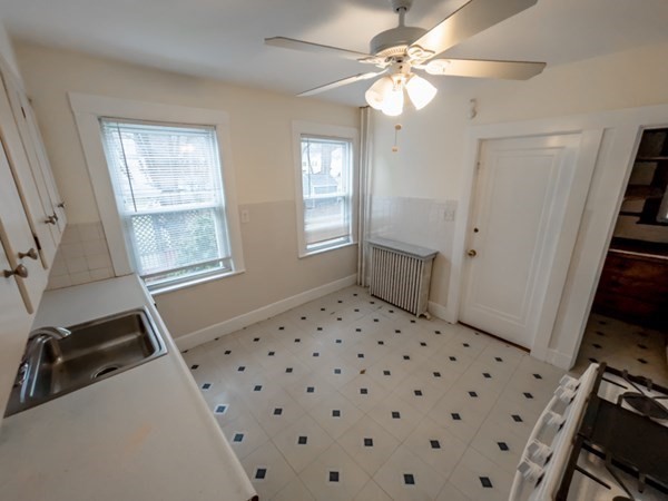 Sold 132 Montclair Avenue 1 Boston Ma West Roxbury 2 Beds 1 Full Bath Boston Ma