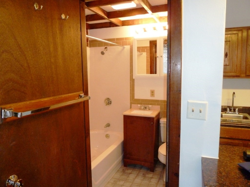 520 Columbus Ave, South End