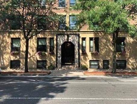 60 Charlesgate West