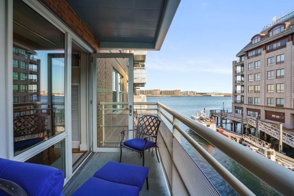 Luxury Boston Battery Wharf Boston Luxury Waterfront Condos Boston