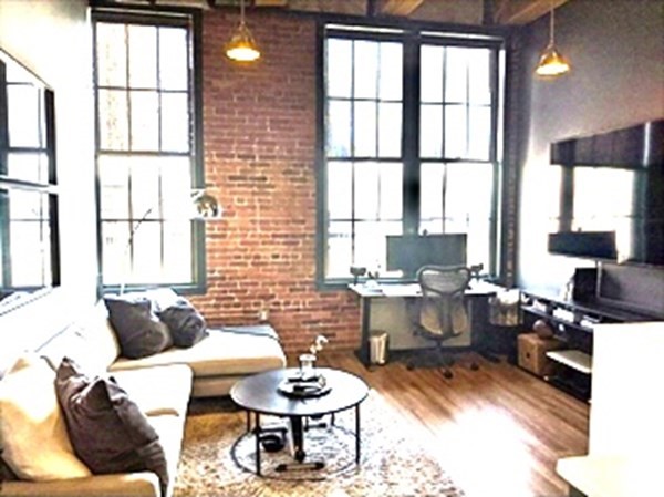 For Sale 63 Melcher St 405 Boston Ma 02210 Seaport District 1 Bed 1 Full Bath 619000 Mls 72806205