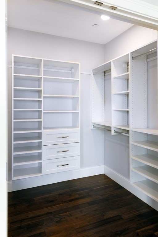 87 Medford St, Medford