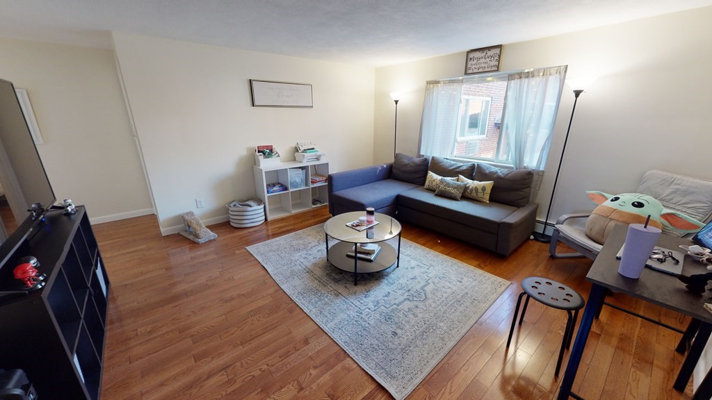 28 Bryon Rd, West Roxbury