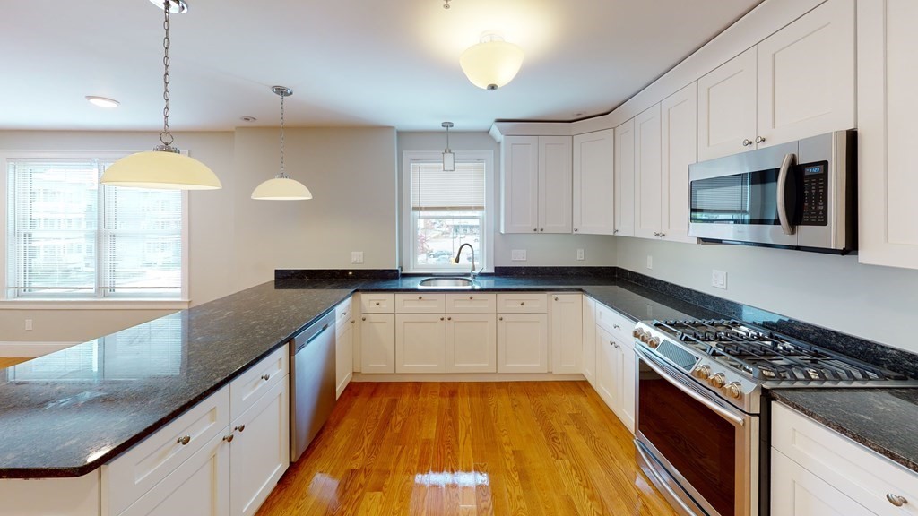 45 Spring St, West Roxbury