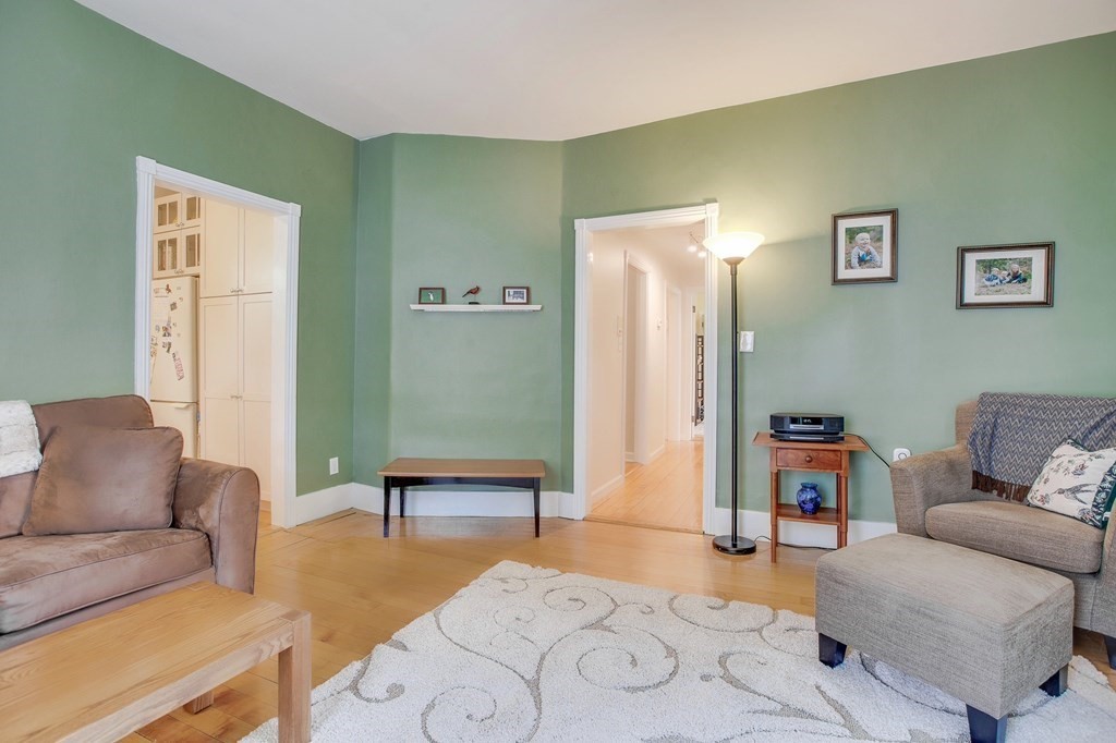 64 Prentiss St, Baldwin