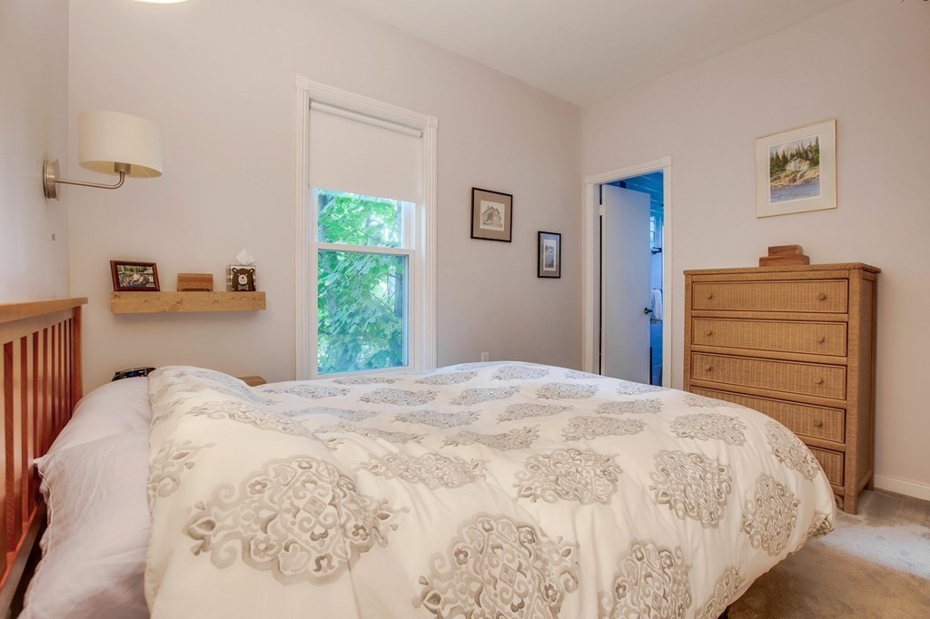 64 Prentiss St, Baldwin