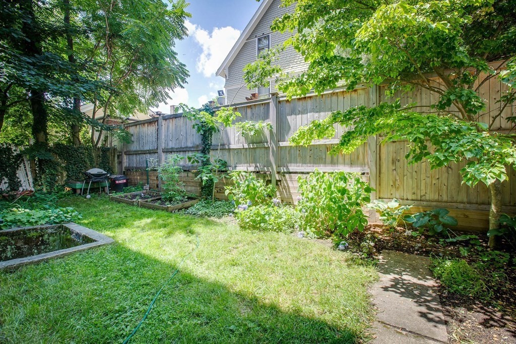 64 Prentiss St, Baldwin