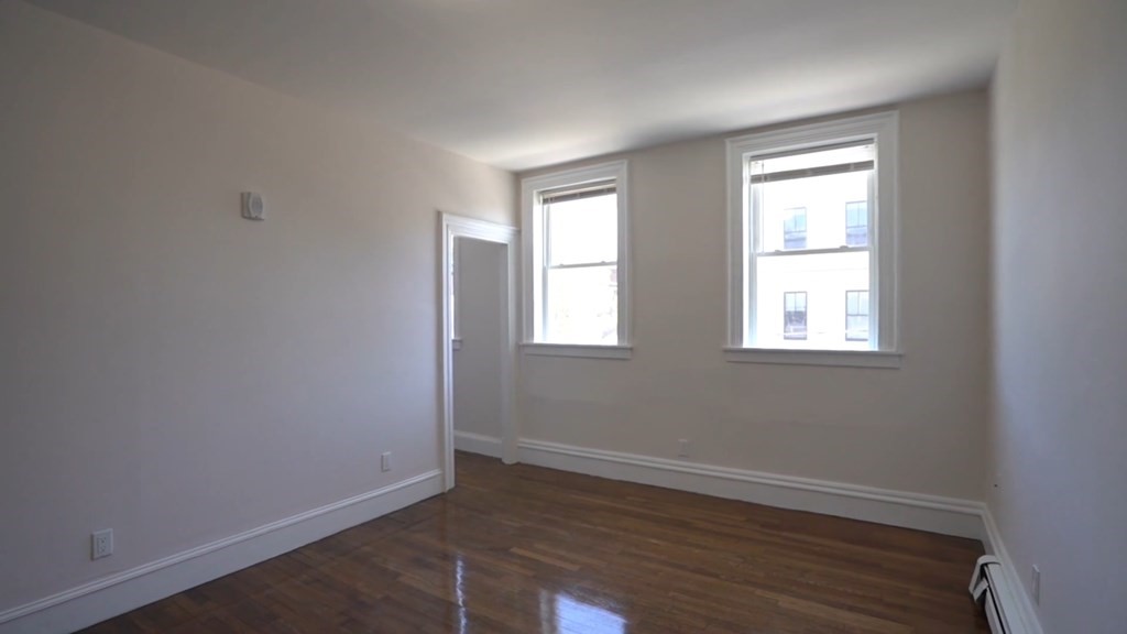 17 Spring Garden St, Dorchester