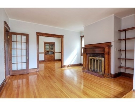 59 Manthorne Rd, West Roxbury