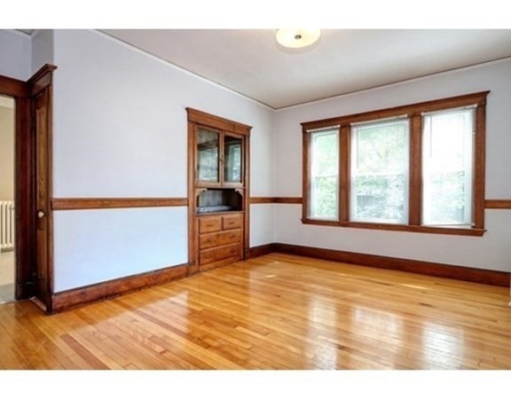 59 Manthorne Rd, West Roxbury