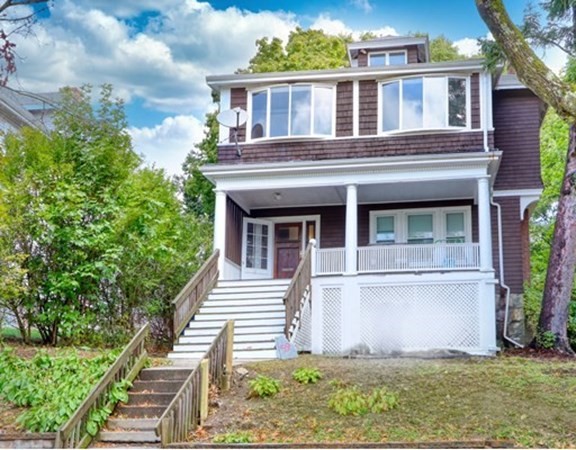 59 Manthorne Rd, West Roxbury