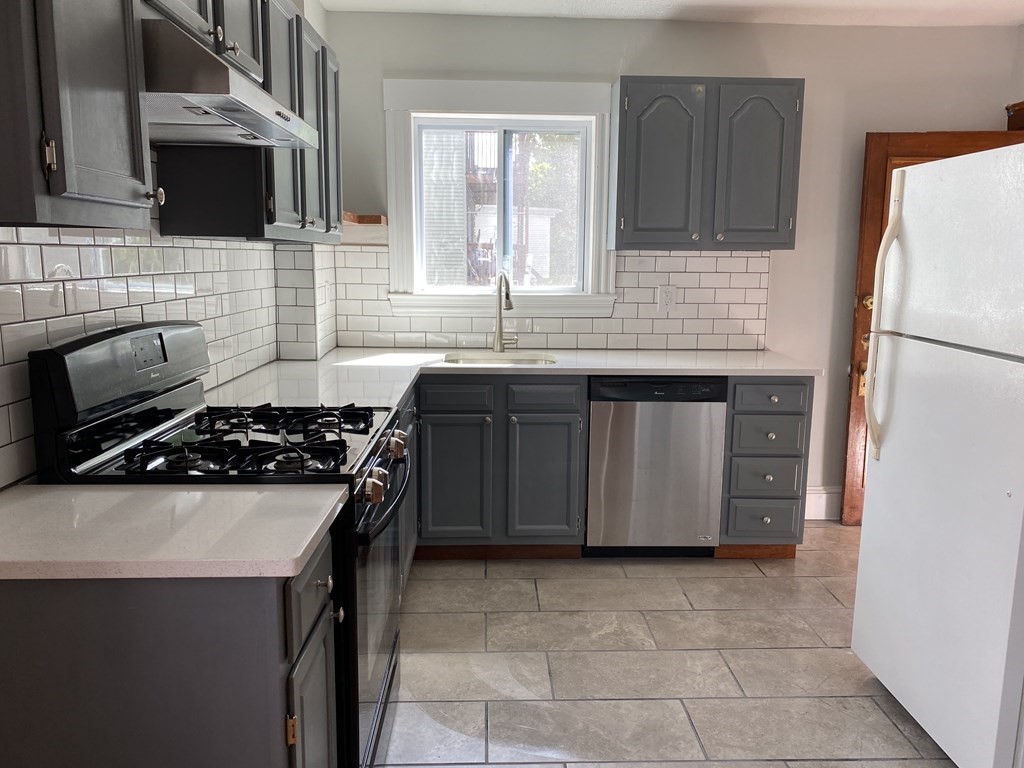 4 Cowing St, West Roxbury