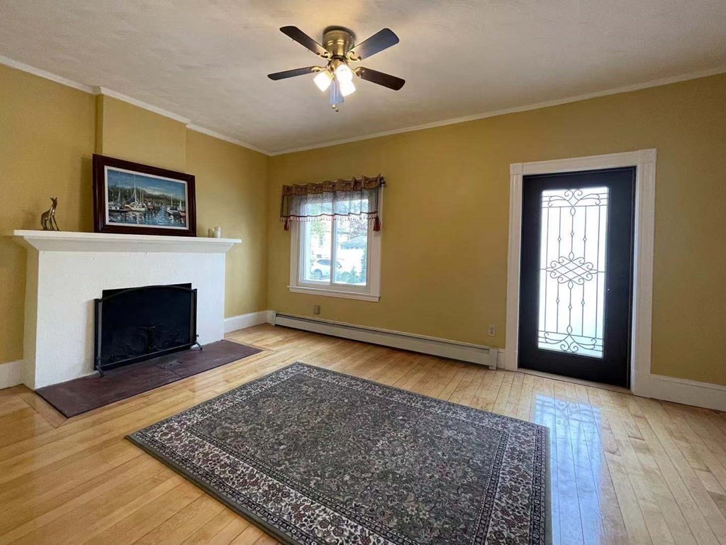 140 Bellevue St, West Roxbury