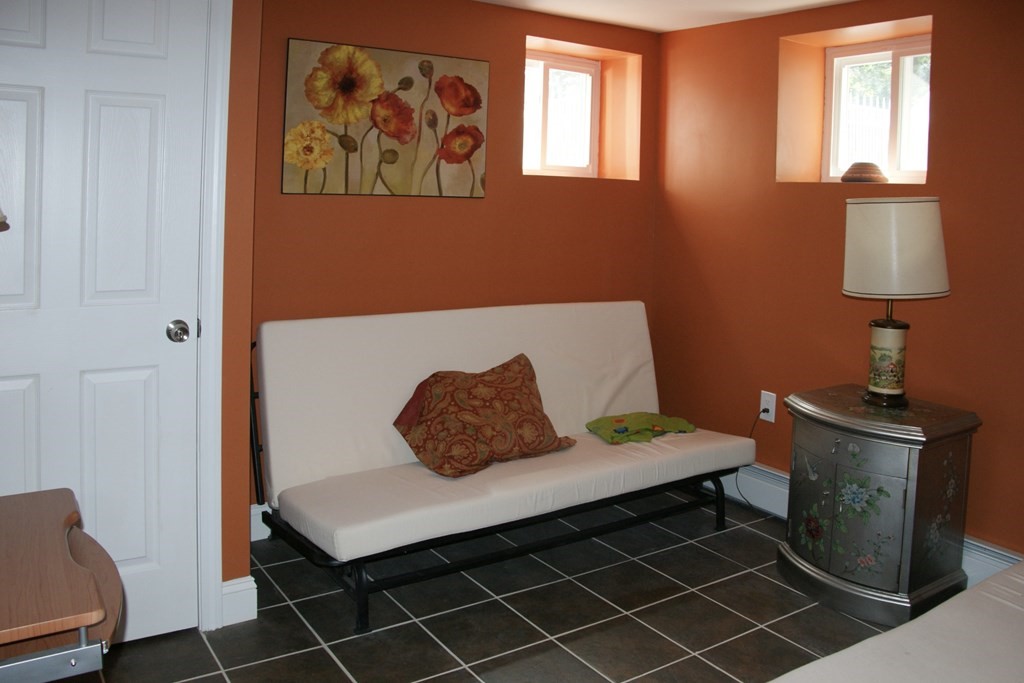 140 Bellevue St, West Roxbury