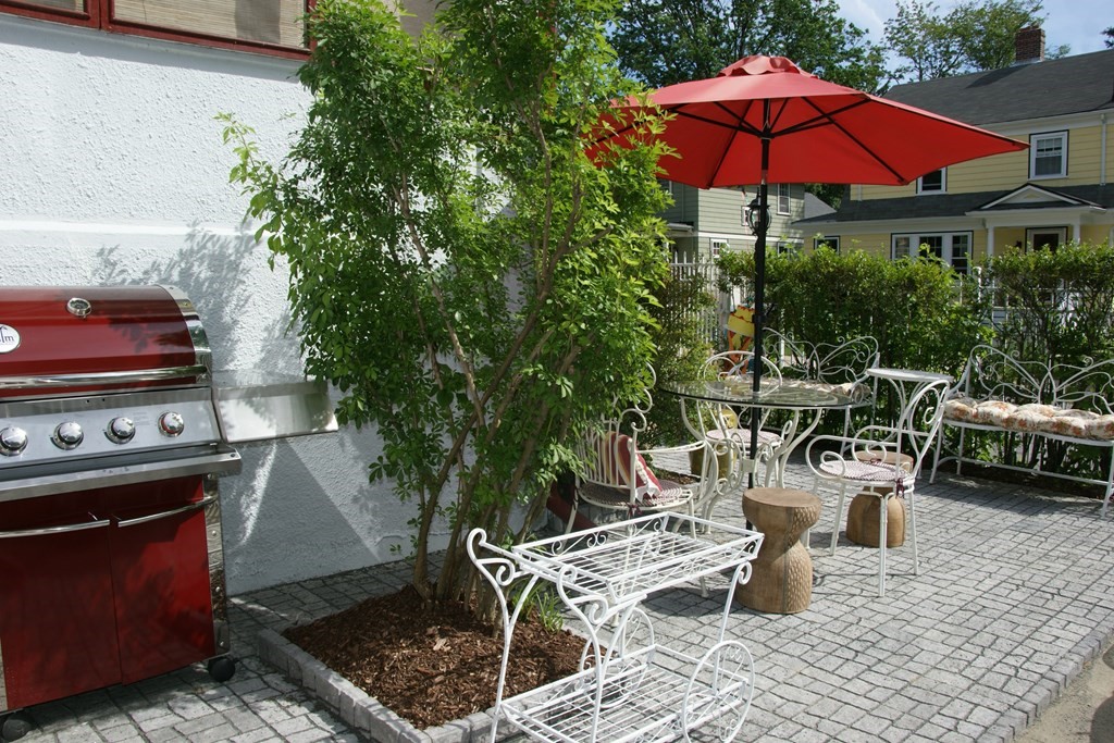 140 Bellevue St, West Roxbury