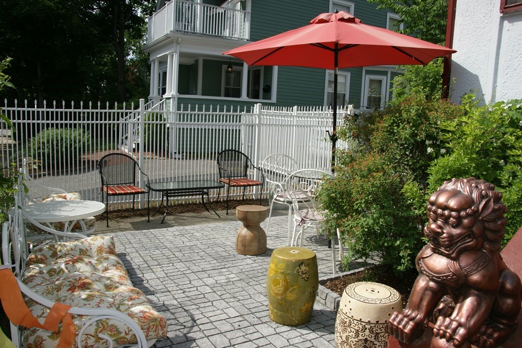 140 Bellevue St, West Roxbury