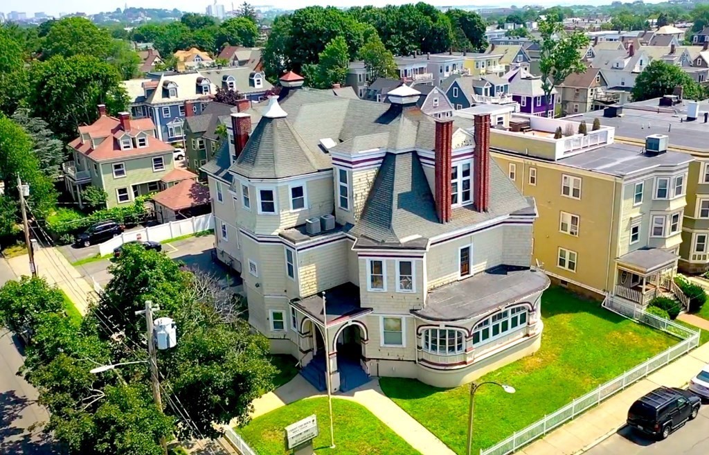 Dorchester Commercial Property for Sale 3,000,000