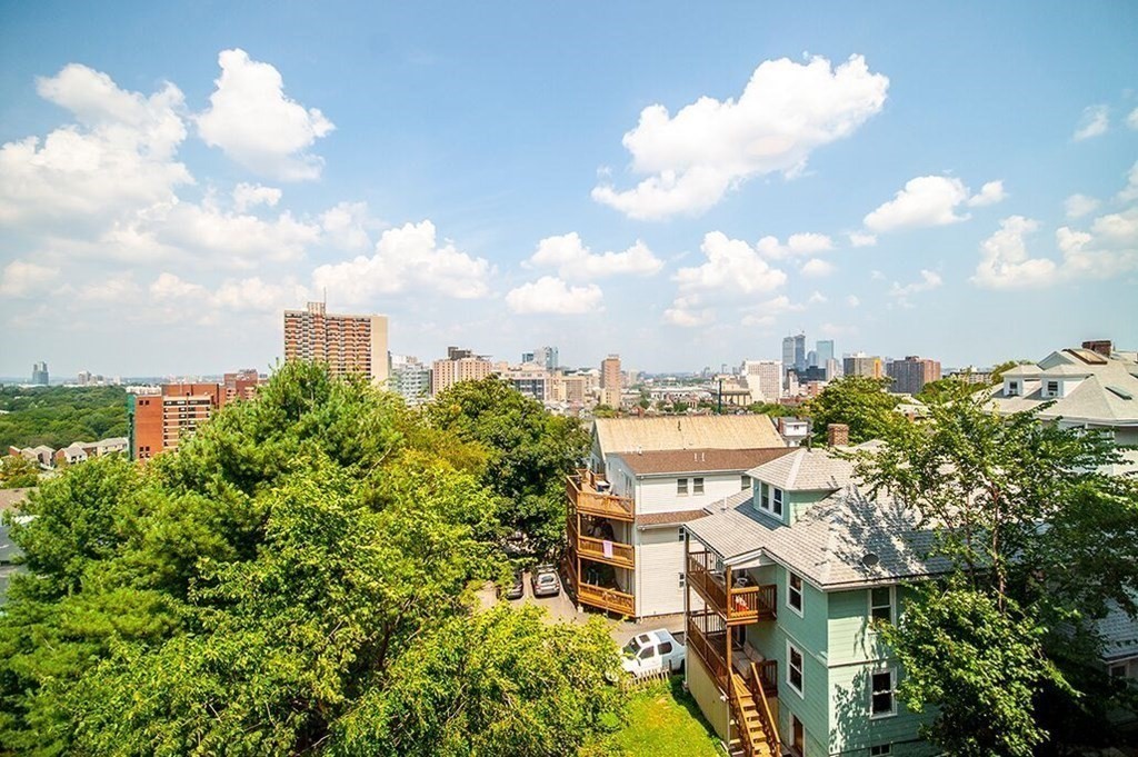 70 Parker Hill Ave, Mission Hill