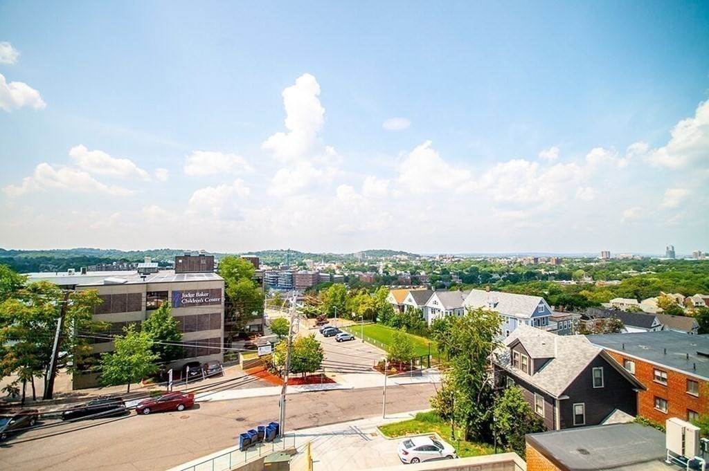 70 Parker Hill Ave, Mission Hill