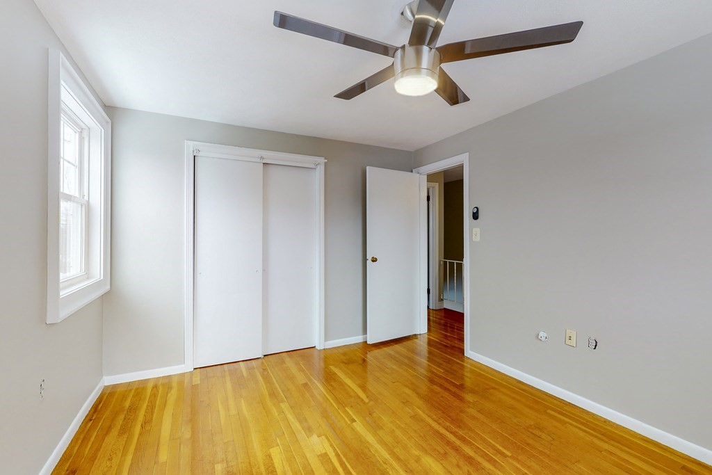 27 Ledge Hill Rd, West Roxbury