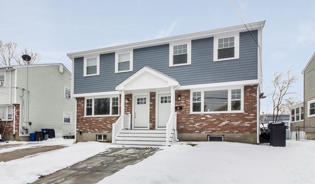 27 Ledge Hill Rd, West Roxbury